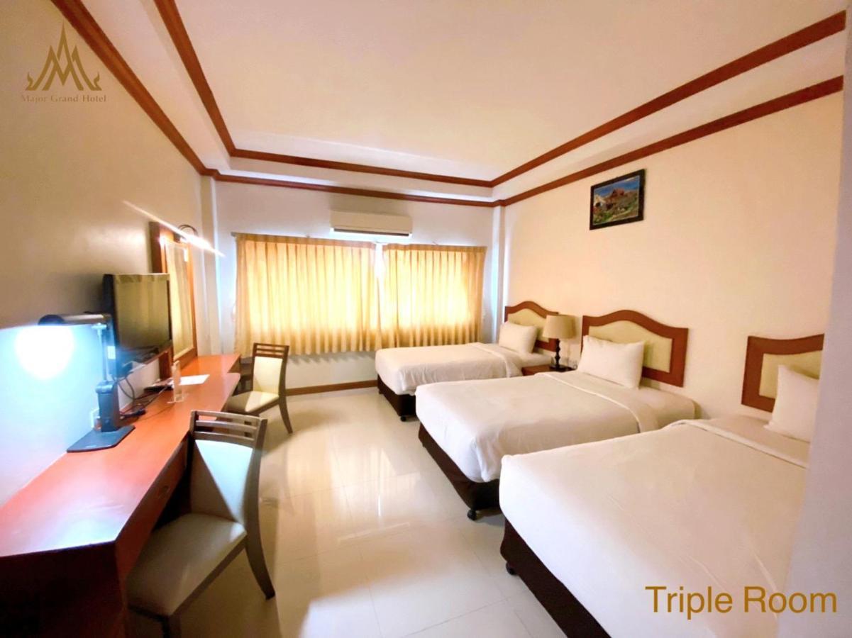 Major Grand Hotel Chum Phae Екстер'єр фото